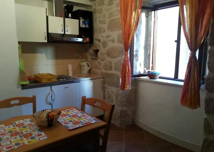 Apartments Previsic
